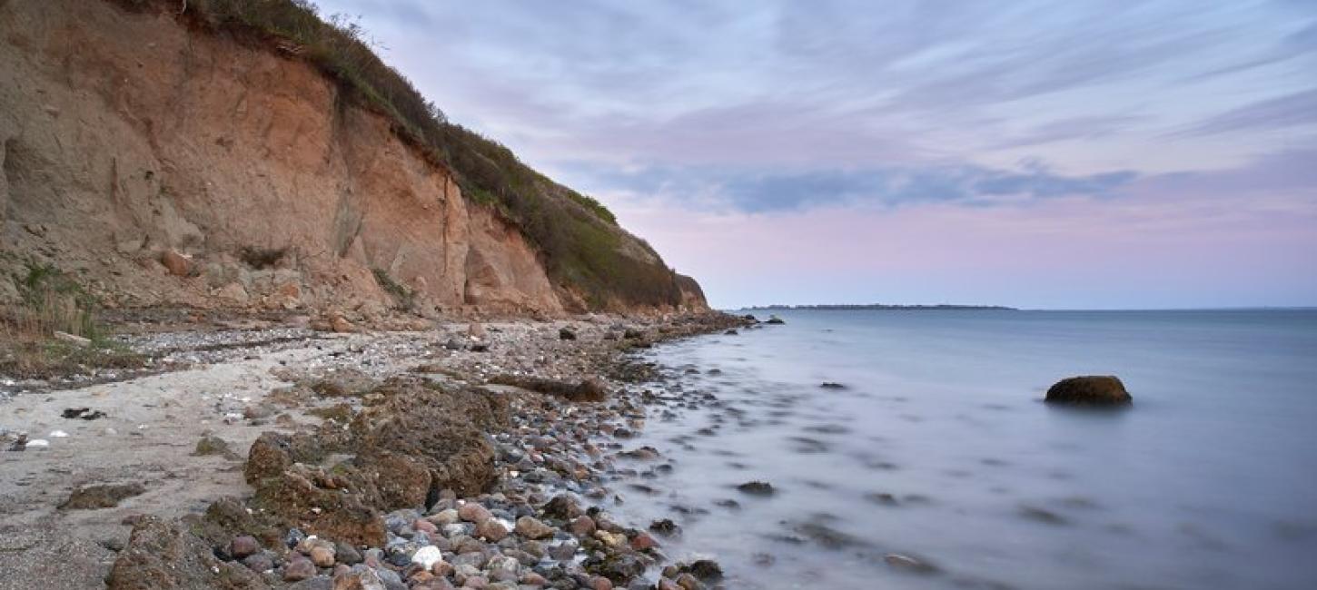 Knolden fotograferet mod Øst. Geopark Det Sydfynske Øhav